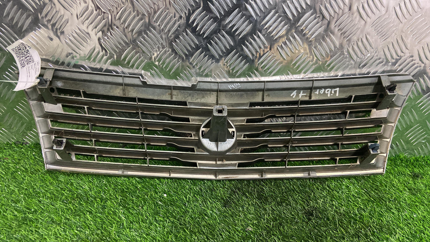 1998 - 2004 Nissan Prairie Grille 62310WF700