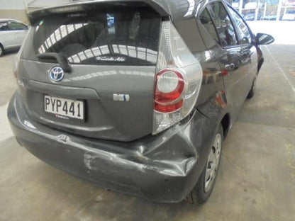 2014 Toyota Aqua 1NZ-7171119 WRECKING FOR PARTS ONLY