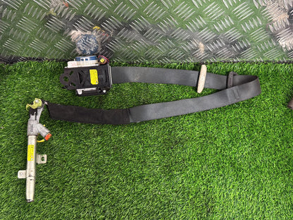 2015 - 2024 Mitsubishi Triton Right Front Seat Belt TTC-AH2-EN331