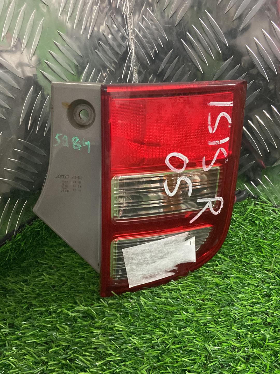 2004 - 2017 Toyota Isis Right Taillight KOITO 44-64