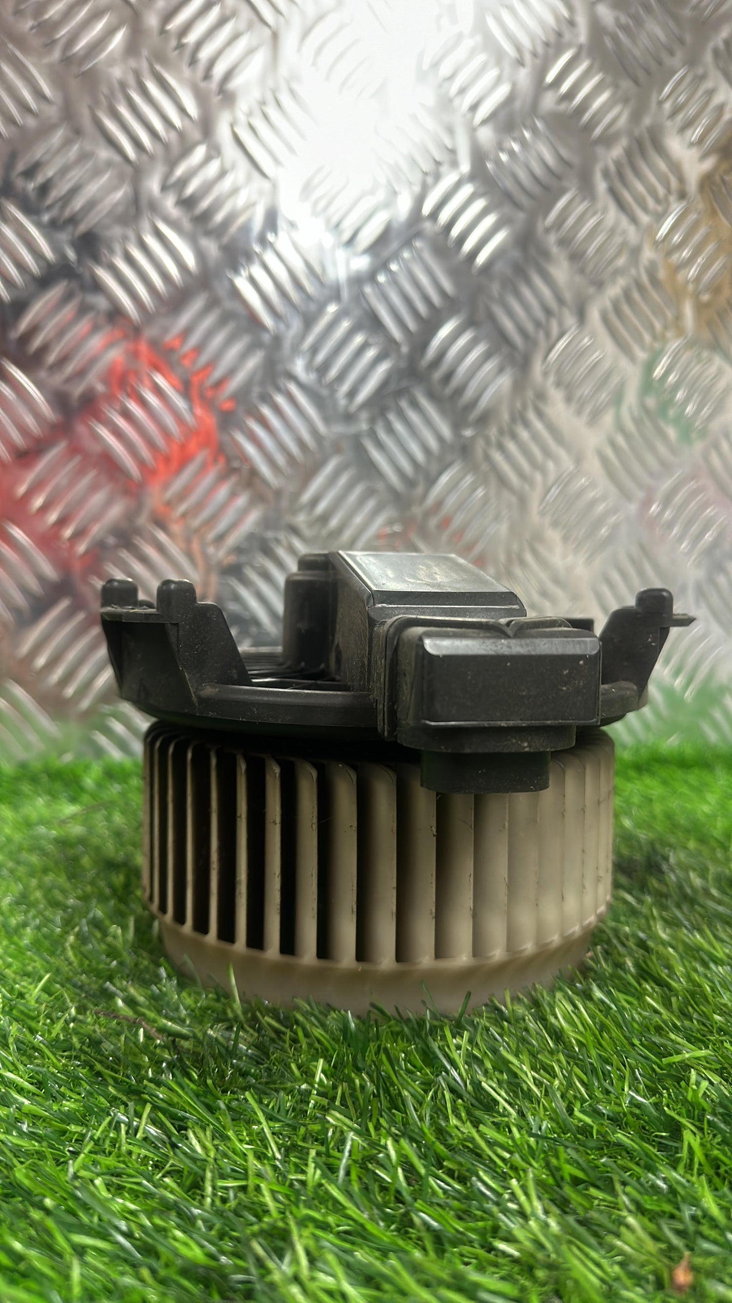 2008 - 2014 Honda Jazz Blower Motor 272700-0101