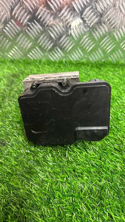 Toyota RAV4 ABS Pump/Modulator 89541-26280