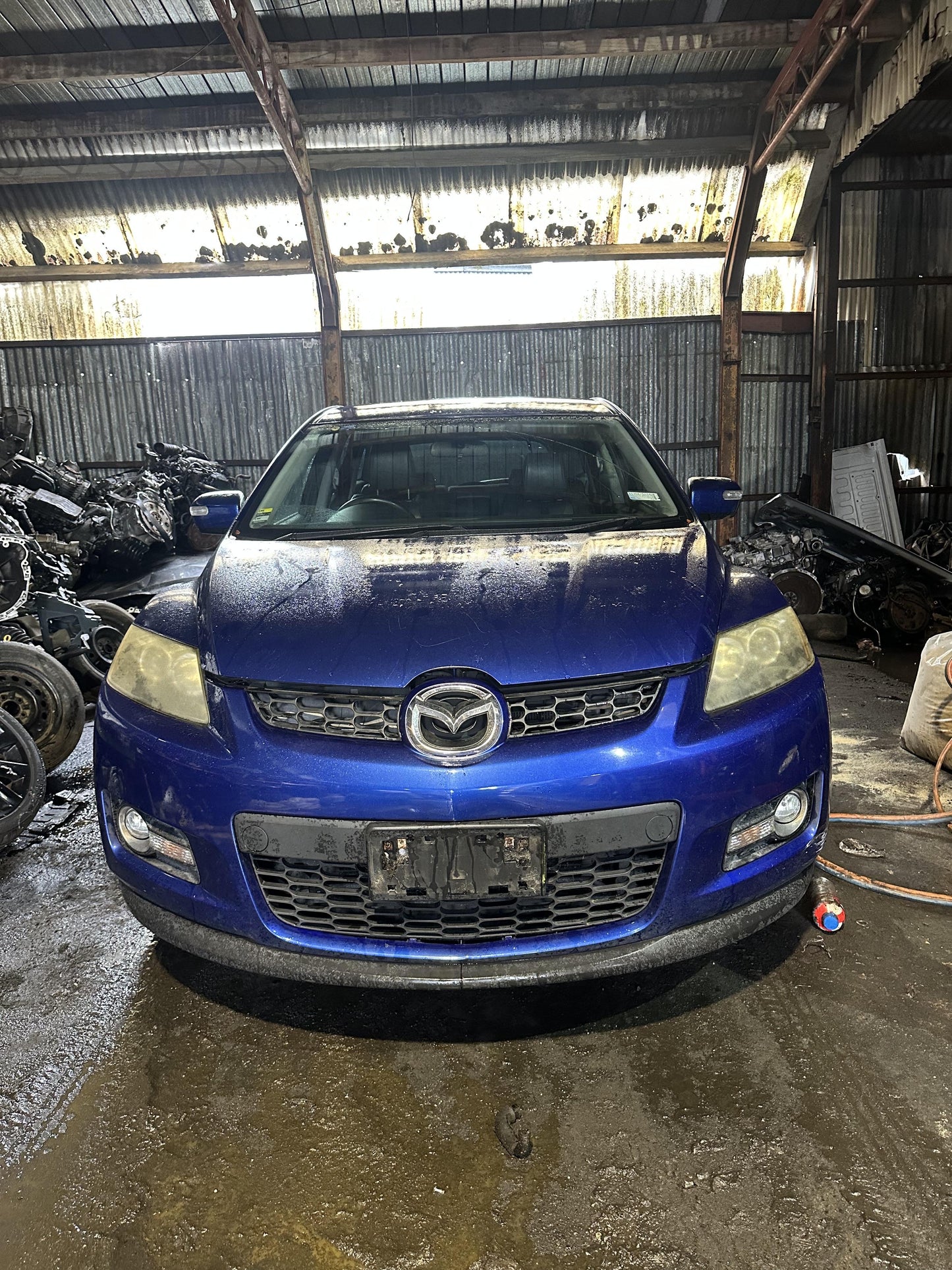2007 Mazda CX-7  WRECKING FOR PARTS ONLY