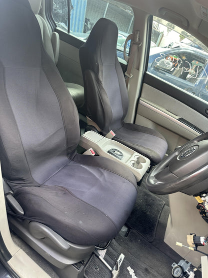 2006 Mazda MPV L3-L3132250 WRECKING FOR PARTS ONLY