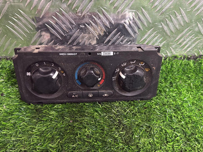 2005 - 2012 Nissan Pathfinder Climate Control Module 5NEH-19808-E/F