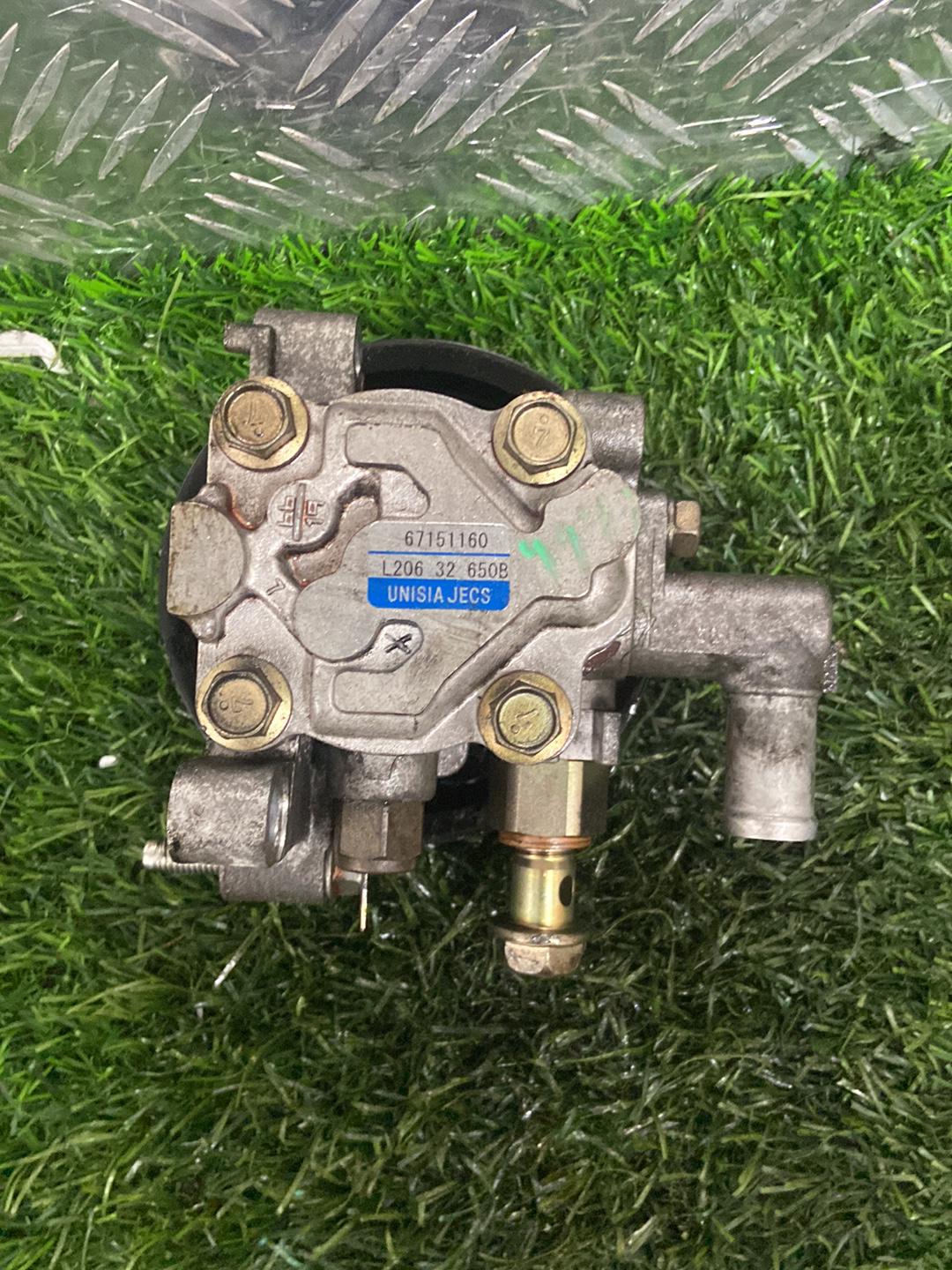 2006 - 2016 Mazda MPV Steering Pump 67151160