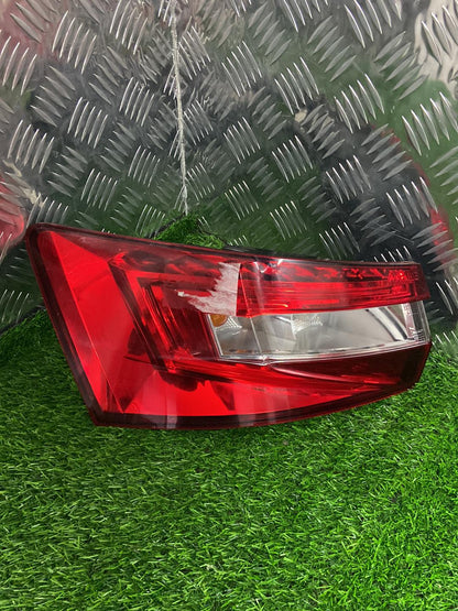 2015 - 2024 Skoda Superb Left Taillight 3V9945207A