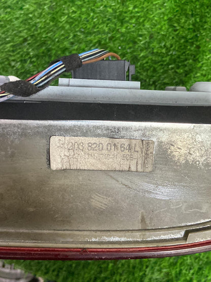 2000 - 2007 Mercedes-Benz C-Class Left Taillight 2038200164