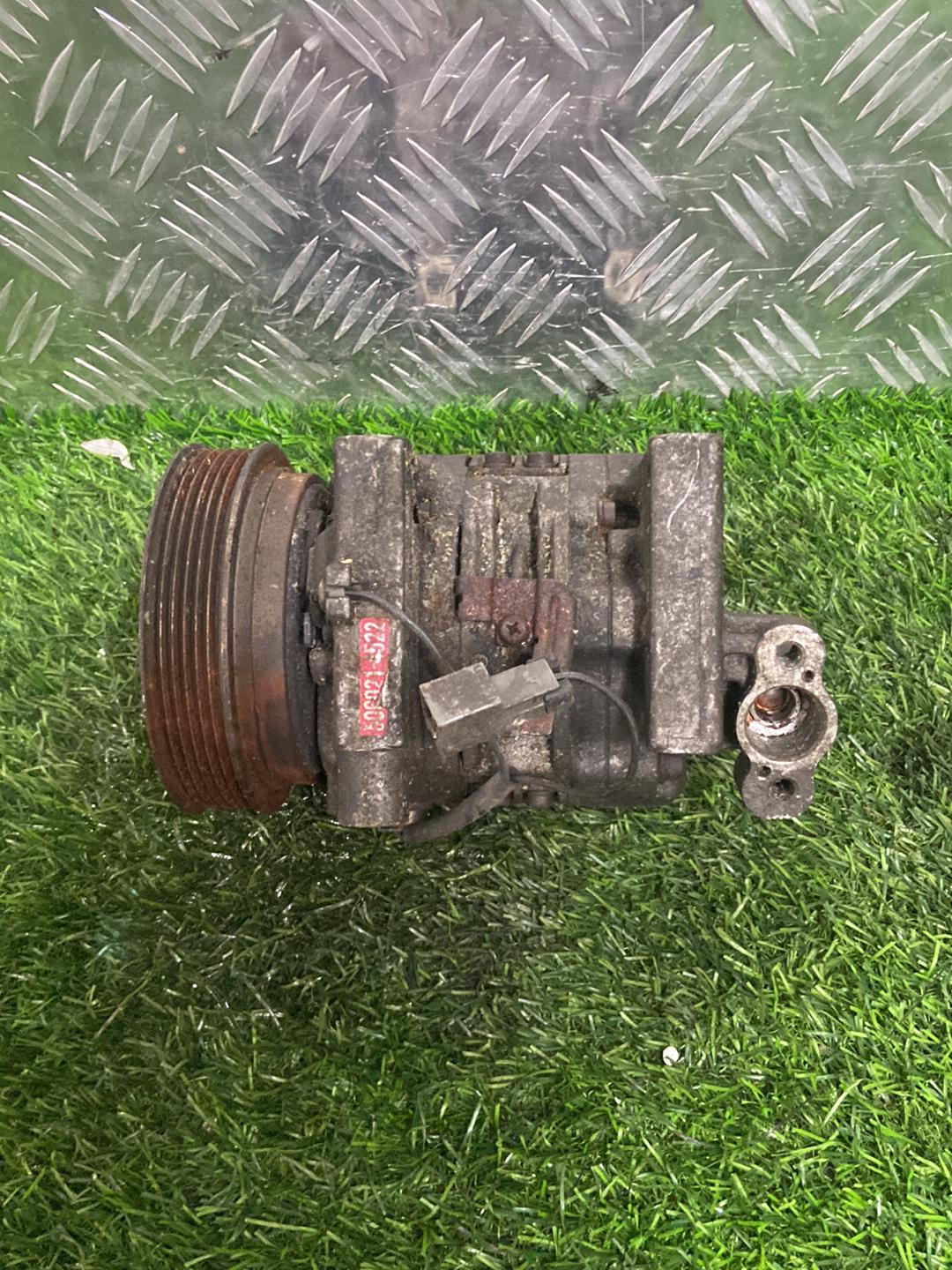 1998 - 2002 Nissan Cube A/C Compressor