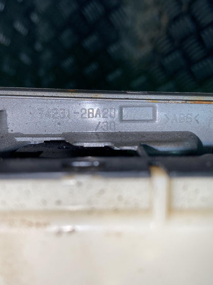 2007 - 2014 Toyota Noah Master Power Window Switch 74231-28A20