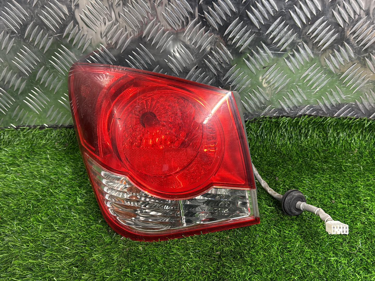 2009 - 2015 Holden Cruze Left Taillight