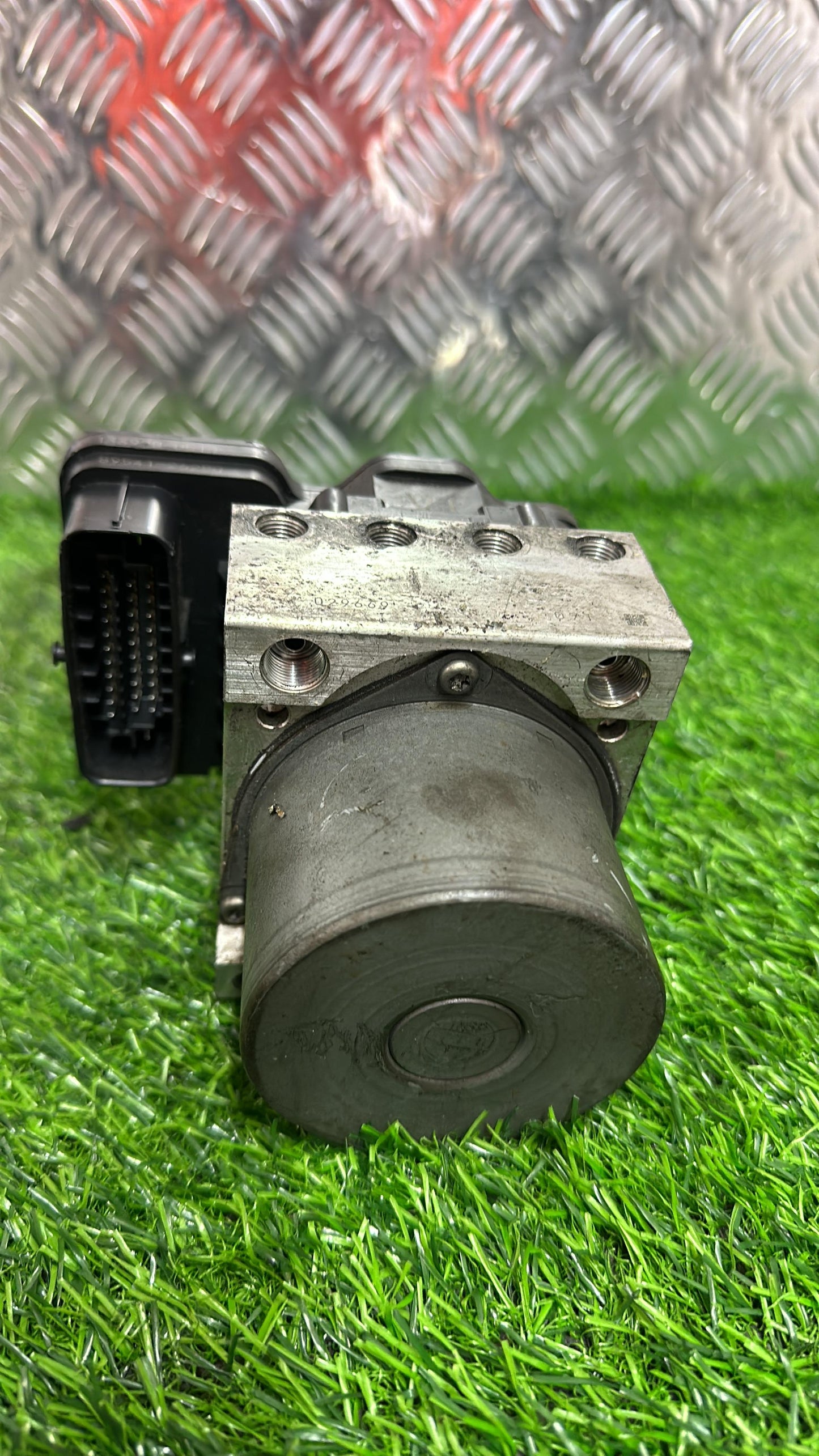 Toyota RAV4 ABS Pump/Modulator 89541-26280