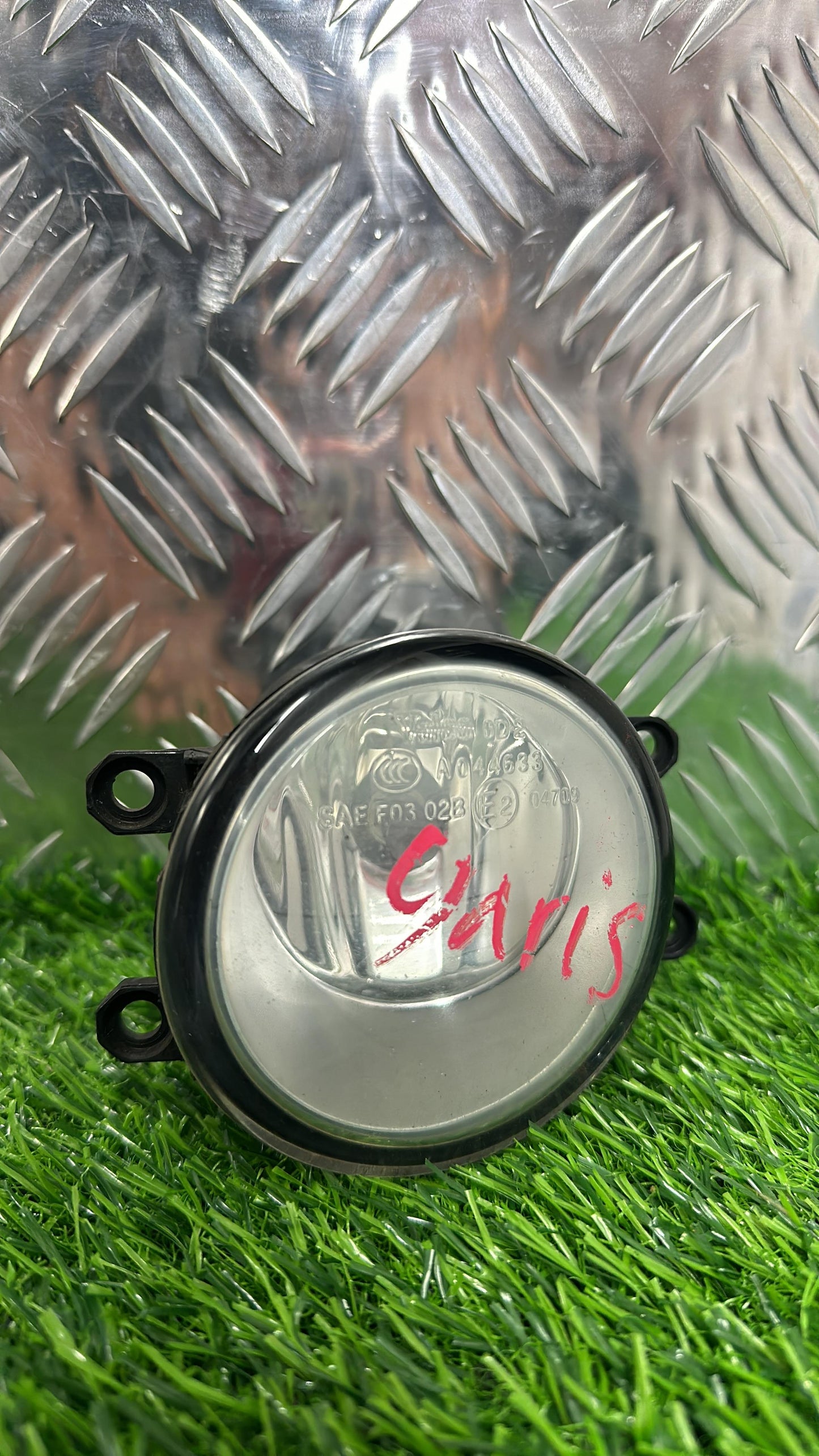 Toyota Yaris Left Fog Light 81210-0D041