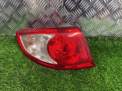 2005 - 2012 Hyundai Santa Fe Left Taillight 92401-2B0-L
