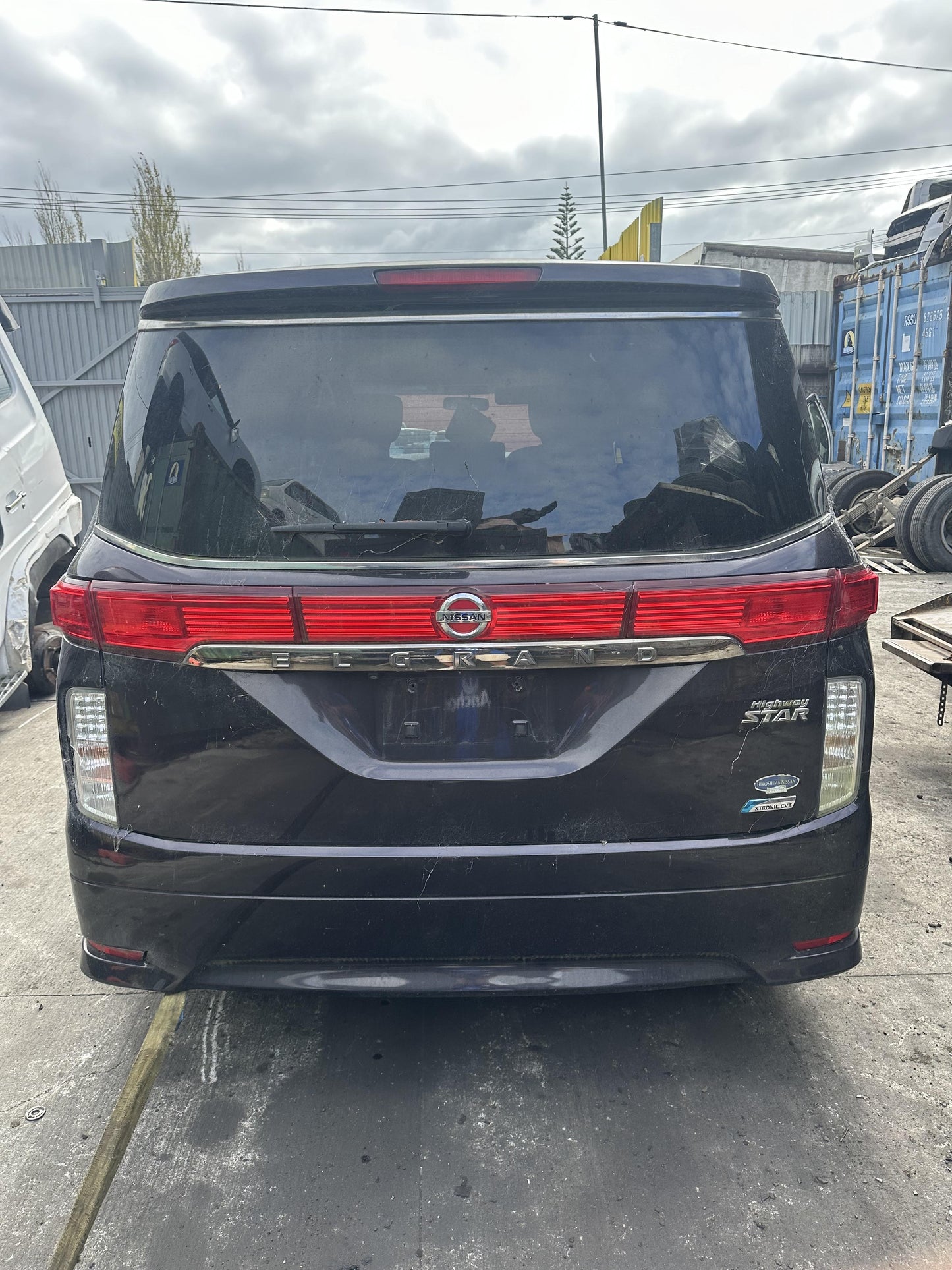 2010 - 2020 Nissan Elgrand QR25 9878400 WRECKING FOR PARTS ONLY