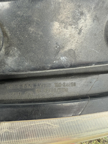 2006 Nissan Serena MR20-208299A WRECKING FOR PARTS ONLY