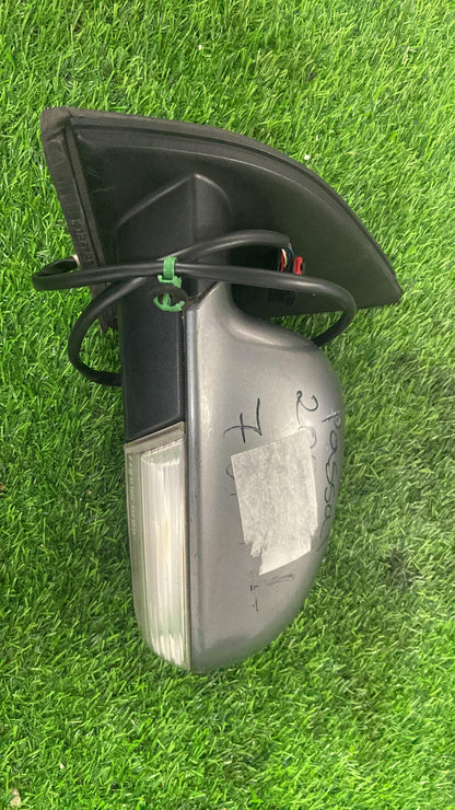 2004 - 2009 Volkswagen Golf Left Door Mirror 7 WIRE