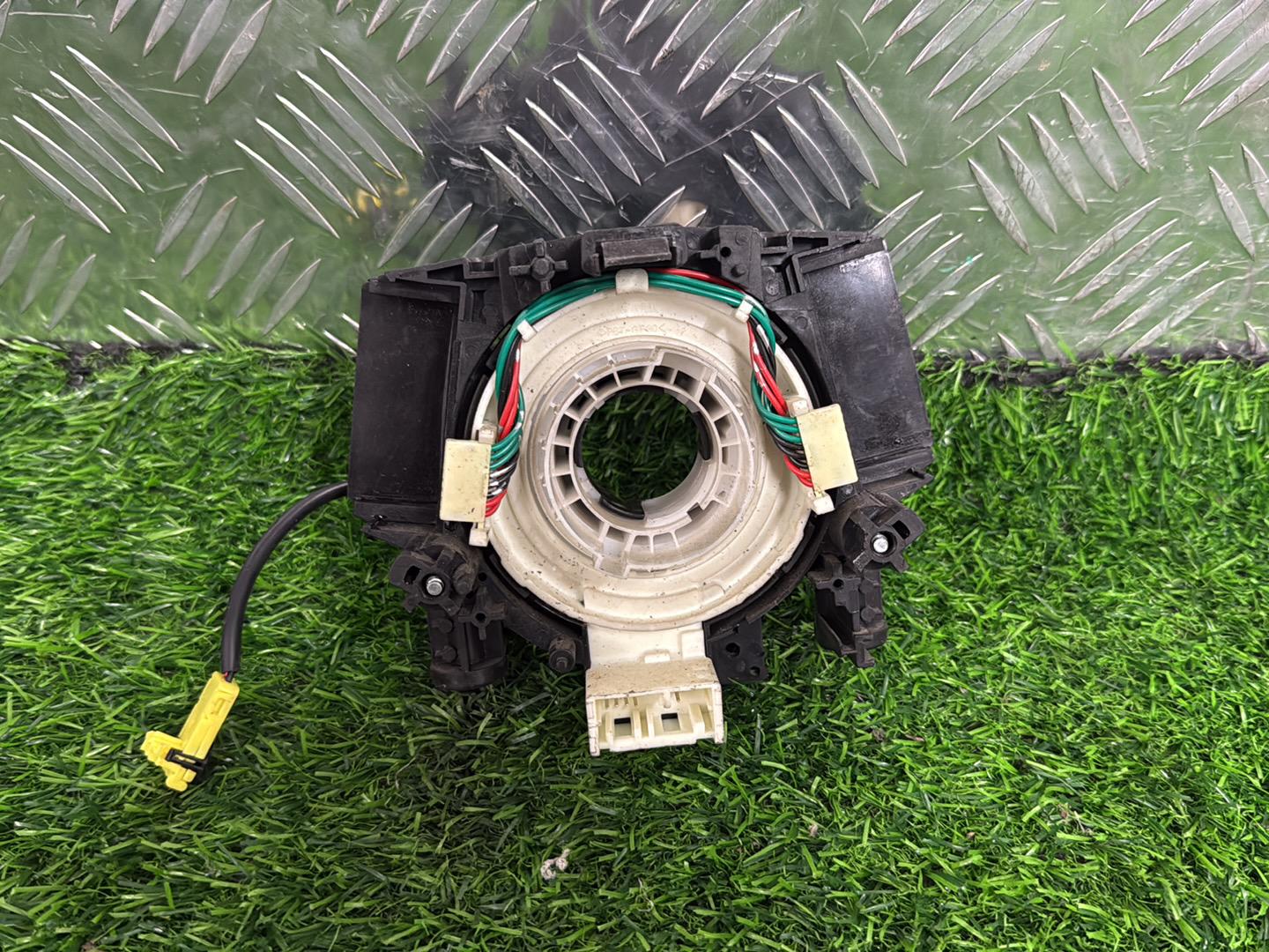 2006 - 2014 Nissan Navara Clock Spring Thai Type