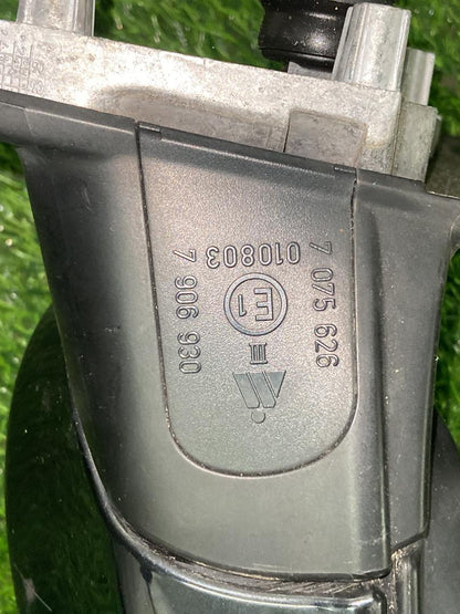 2004 - 2011 BMW 320i Right Door Mirror 7906930