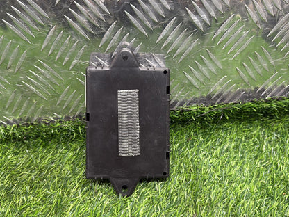 Toyota Land Cruiser Prado Integrated Circuit Module (ICM) Relay Box 82641-E6100