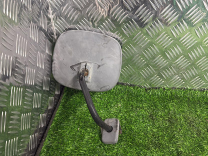 2009 - 2020 Nissan NV200 Tailgate Mirror Broken Casing