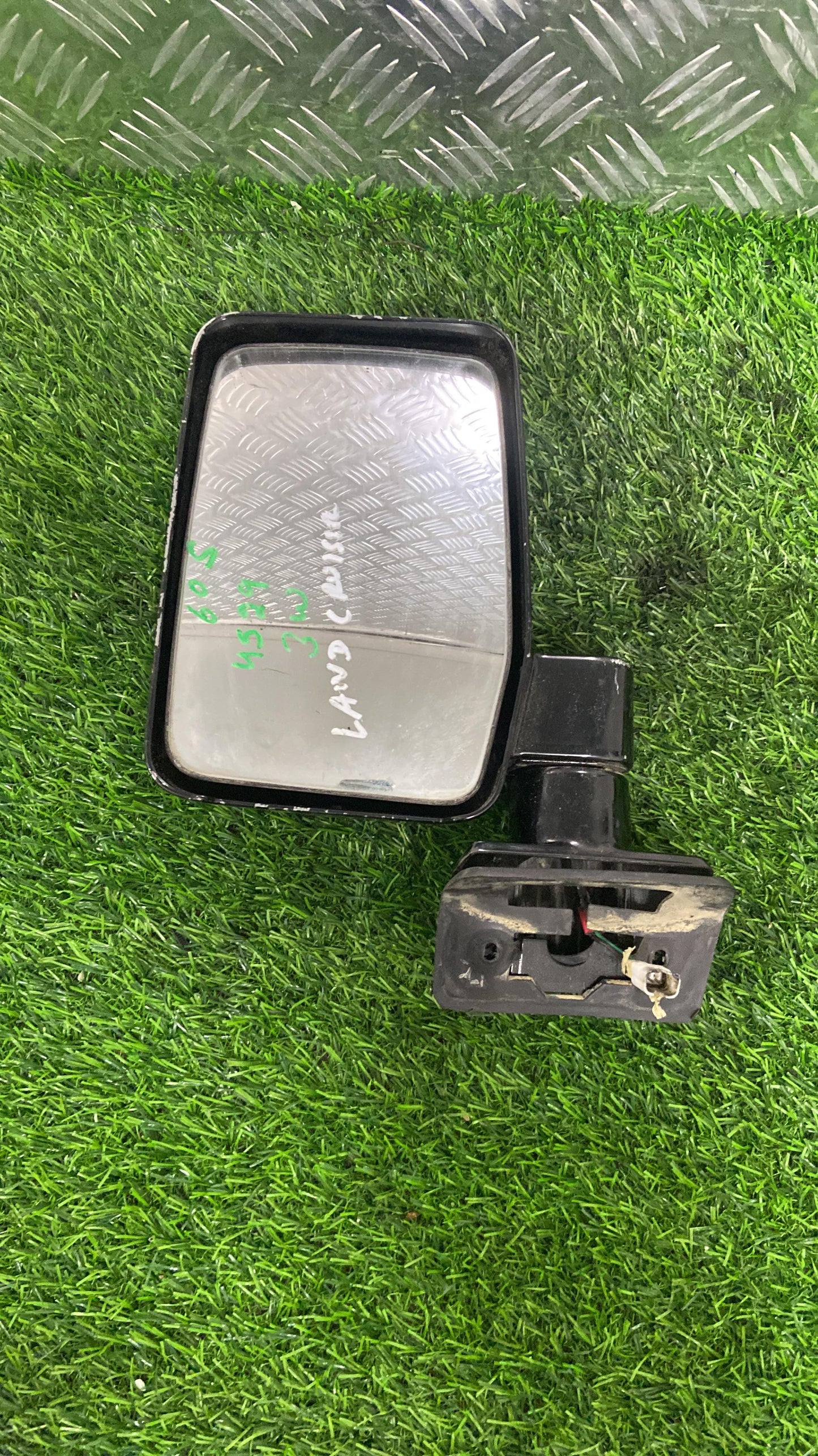 1980 - 1990 Toyota Land Cruiser Left Door Mirror 3 WIRE, 60 SERIES