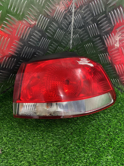 2008 - 2013 Volkswagen Golf Right Taillight 5K0945096N / 5K0945096E