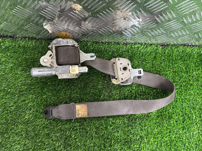 2004 - 2012 Toyota Hiace Right Front Seat Belt 7M1430-P