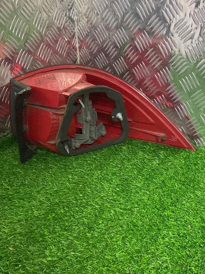 2008 - 2013 Volkswagen Golf SportWagen Left Taillight 1K9945095G