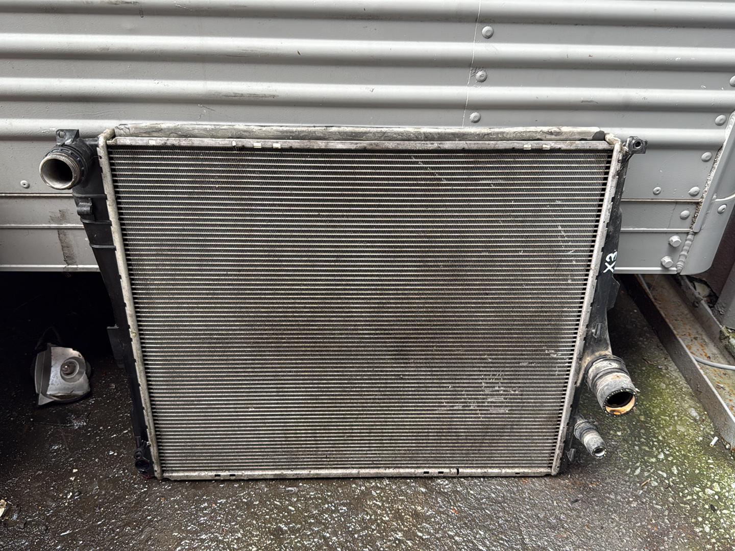 2004 - 2013 BMW X3 Radiator