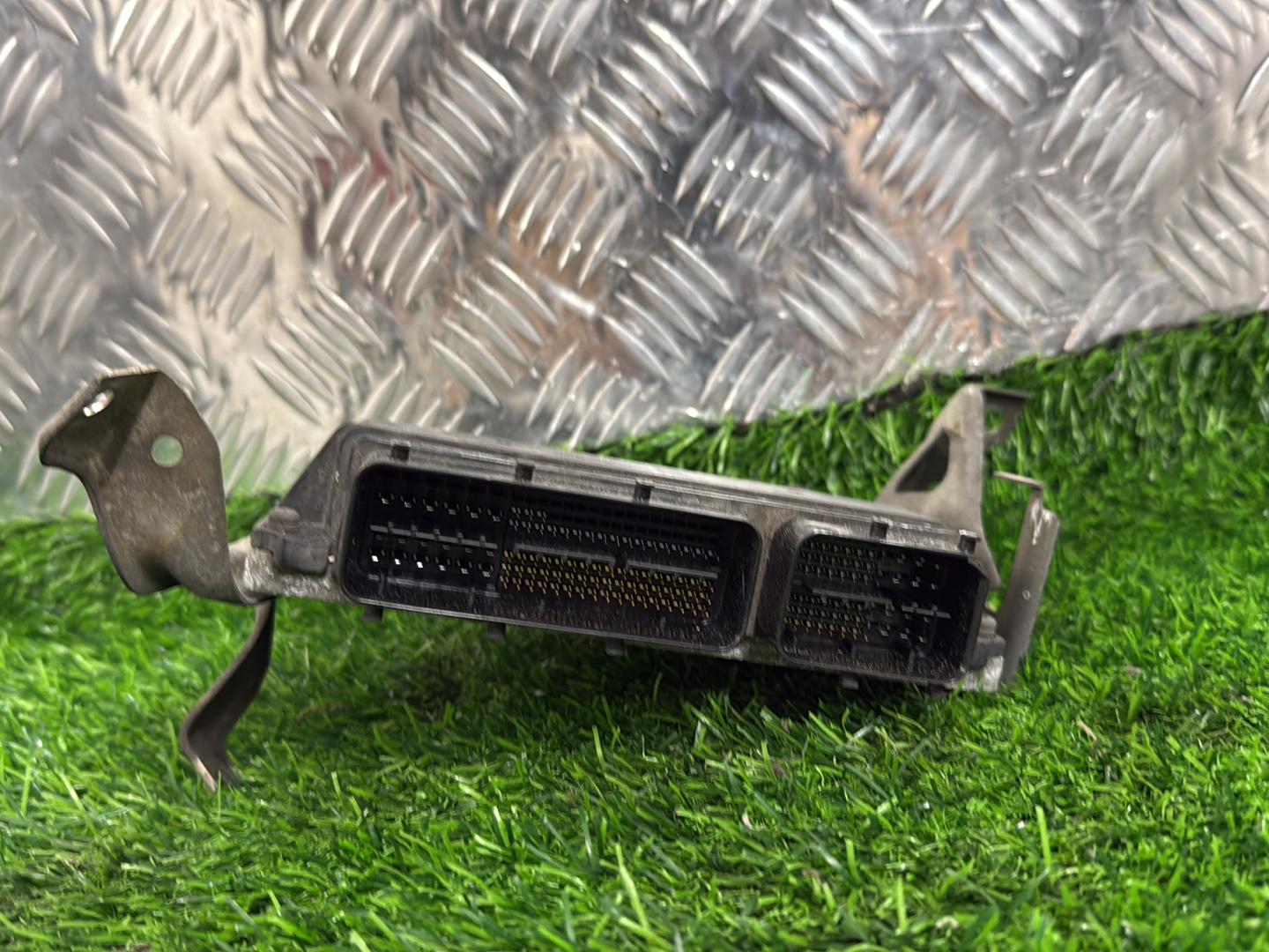2007 - 2012 Toyota Blade ECU 89661-12E00
