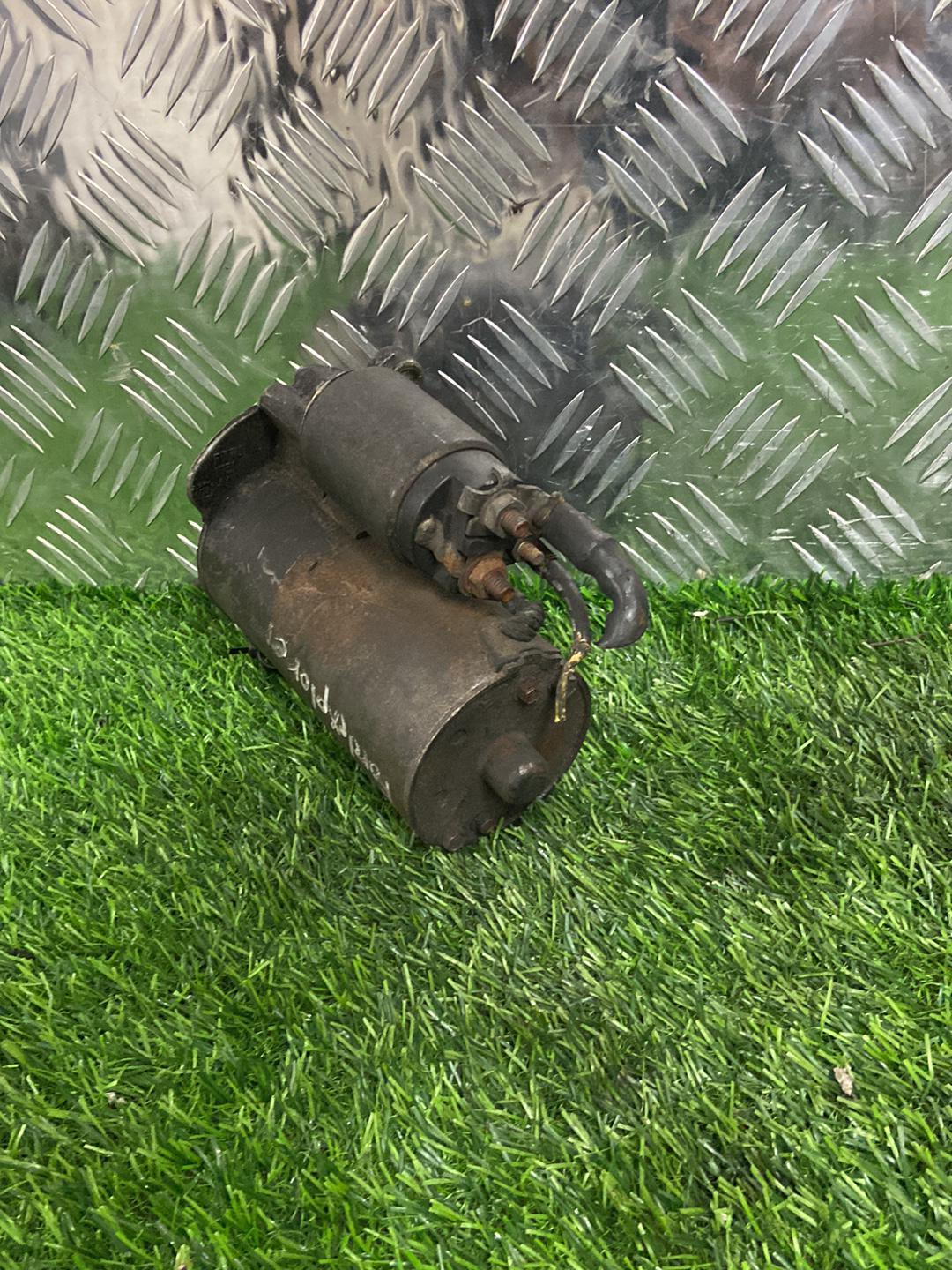 2000 - 2005 Ford Explorer Starter Motor 4R3TAA4B02CY