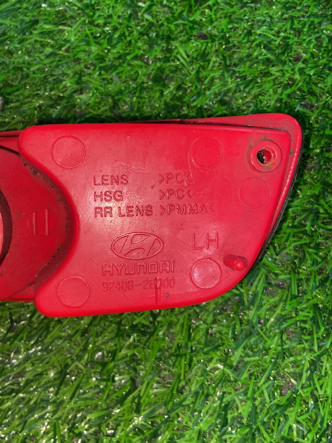 2005 - 2012 Hyundai Santa Fe Left Rear Bumper Light 92409-2B0L