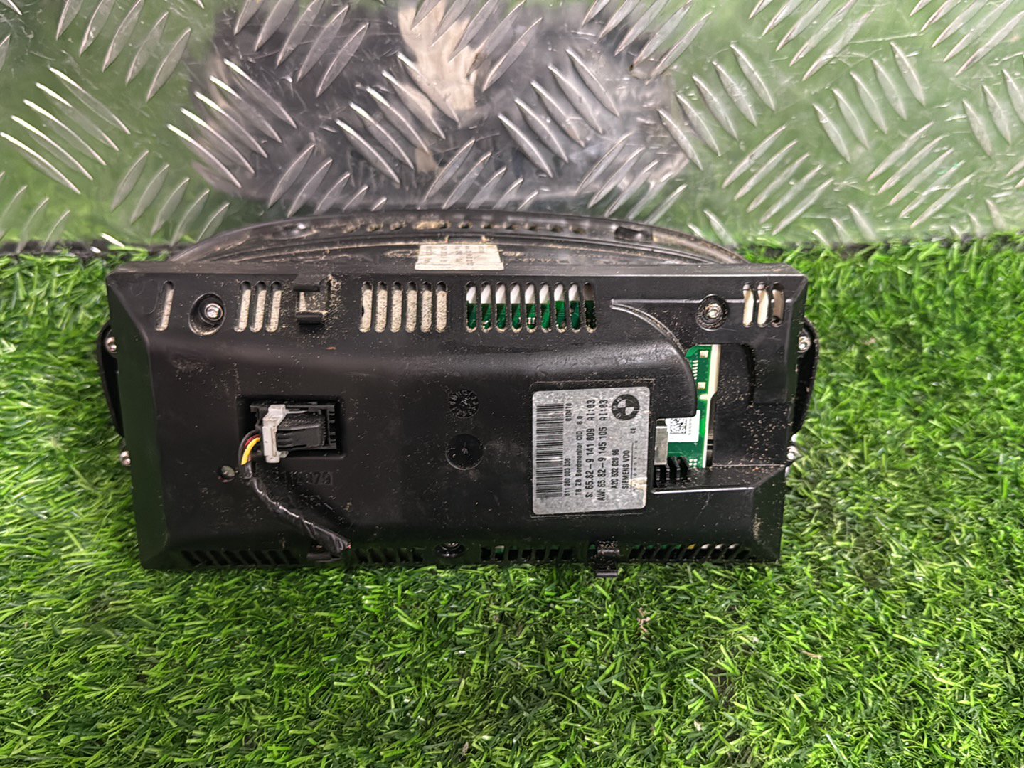 2008 - 2010 BMW 535i Instrument Cluster KMs Unknown - A2C 532 820 96