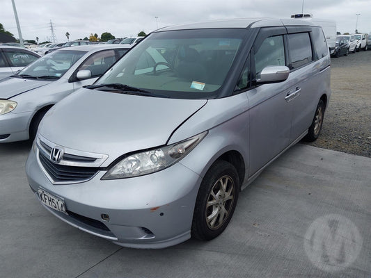 2005 Honda Elysion RR1