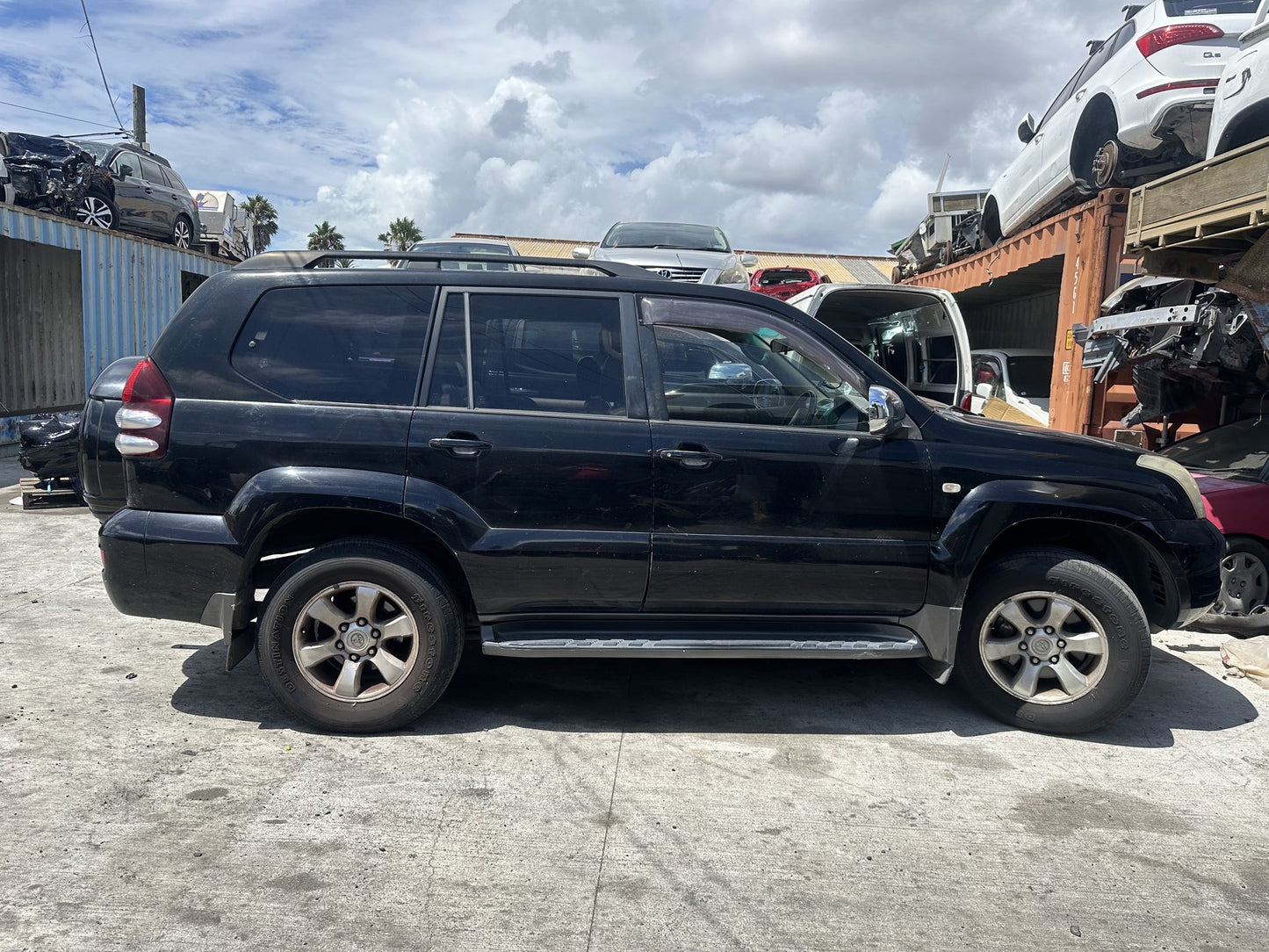 2003 Toyota Land Cruiser 1KZ WRECKING FOR PARTS ONLY