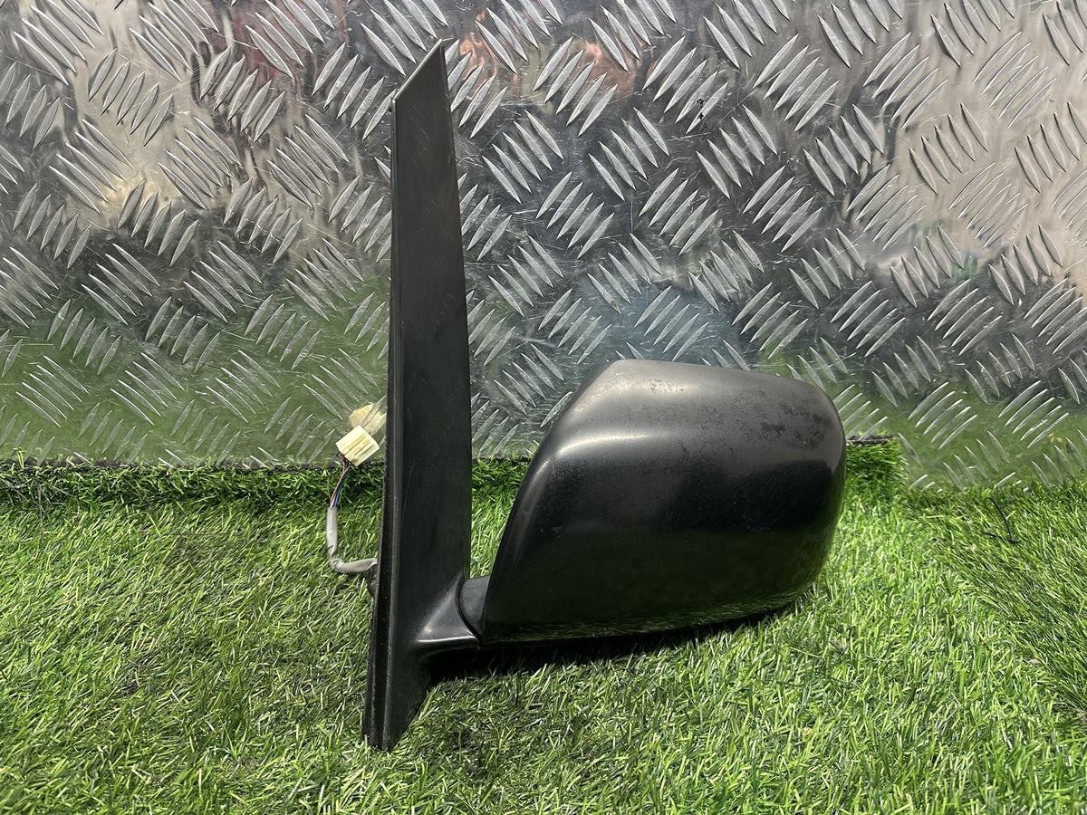 2000-2005 Toyota Estima R30 - Left Door Mirror PN: 5 WIRE TYPE