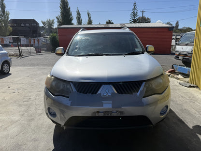 2008 Mitsubishi Outlander 4B12 BH9350 WRECKING FOR PARTS ONLY