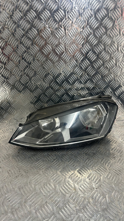 2013-2016 Volkswagen Golf- Left Headlight PN: 5G2 941 005