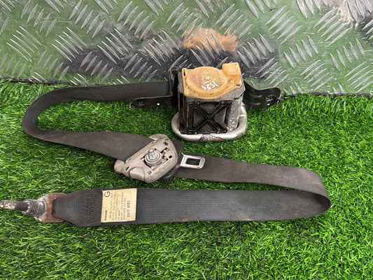 2010-2014 Nissan Navara D40- Right Front Seat Belt PN: TTC-AH2-EG452