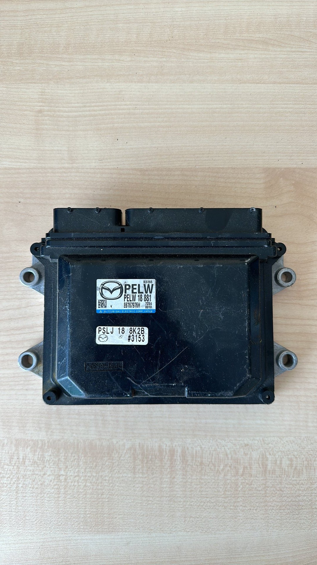 2014- Mazda Axela ECU PSLJ 18 8K2B