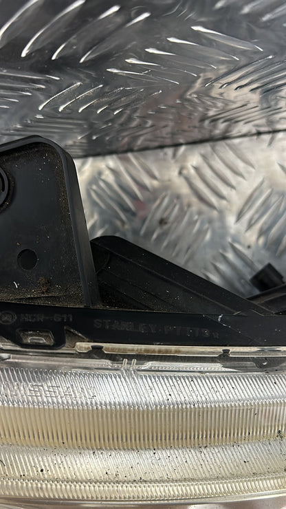 2004-2012 Nissan Tiida Right Headlight STANLEY P7779R