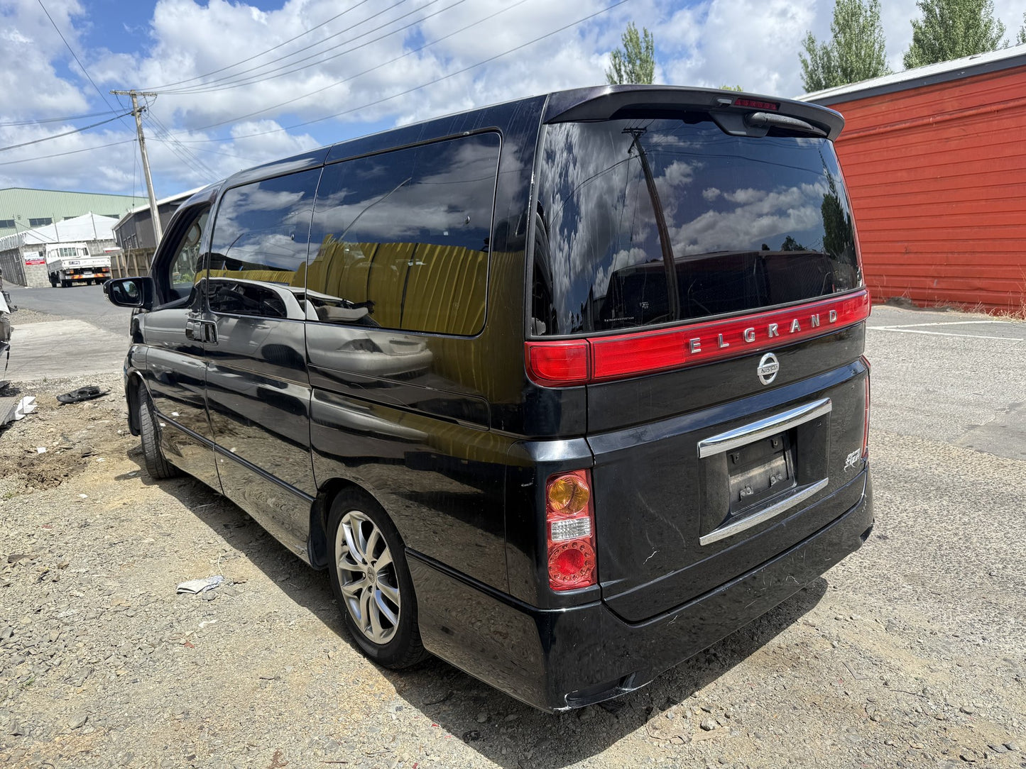 2007 Nissan Elgrand VQ25-COVERED WRECKING FOR PARTS ONLY
