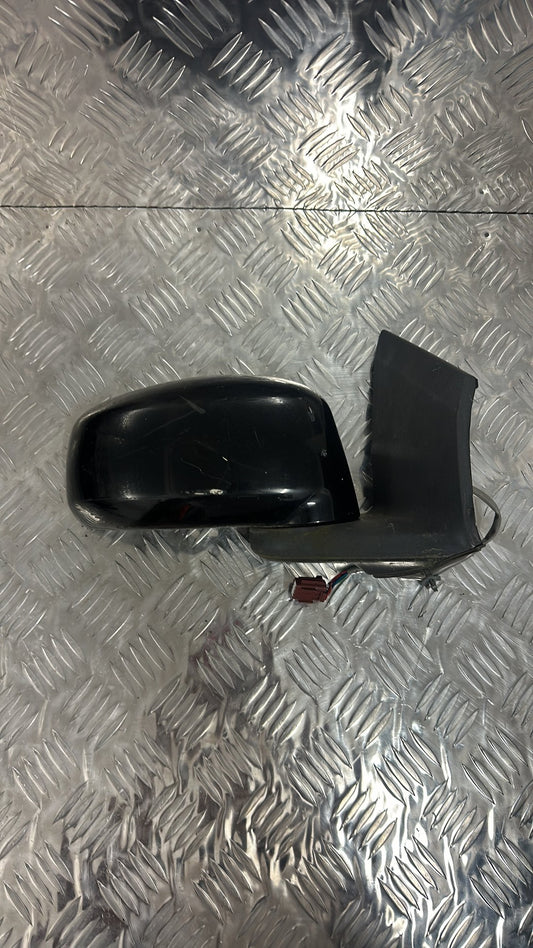 Nissan AD Wingroad Y12 Y12- Right Door Mirror PN: 5 WIRE TYPE