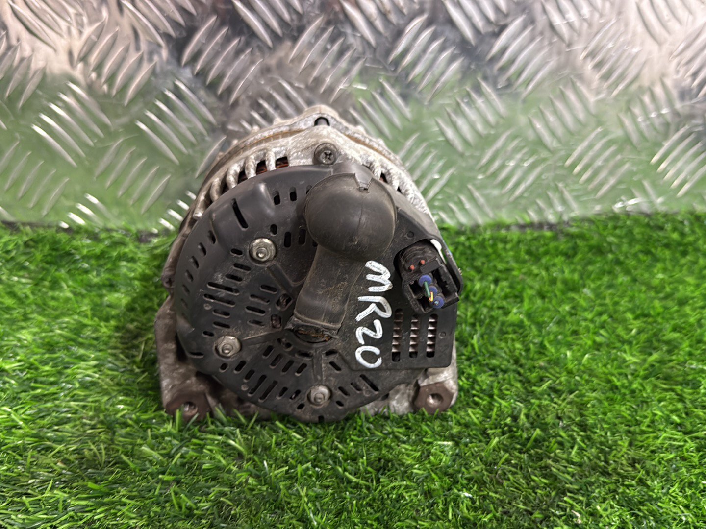 Nissan X-Trail Alternator MR20 23100 EN000
