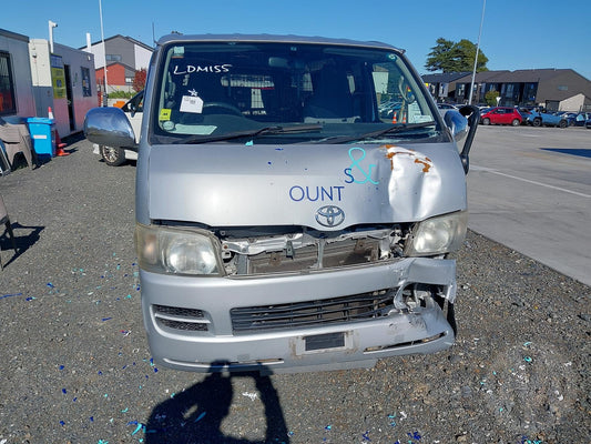 2009 Toyota Hiace COVERED WRECKING FOR PARTS ONLY