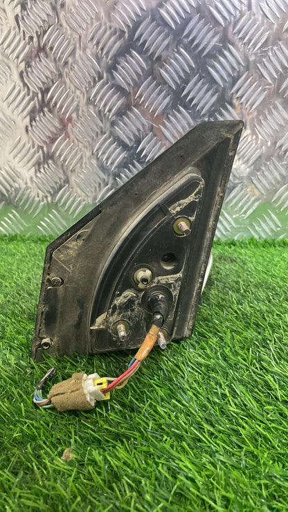 2000 - 2006 Mitsubishi Lancer Right Door Mirror