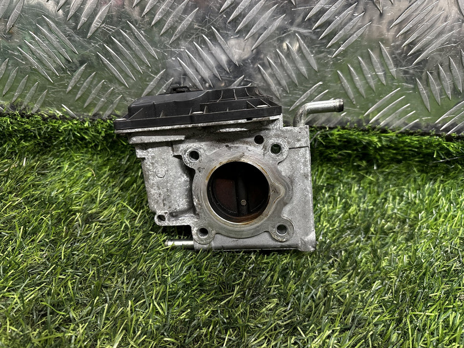 2002-2007 Mazda Demio DY - Throttle Body PN: ZJ-(DY3W)-20 13640 A