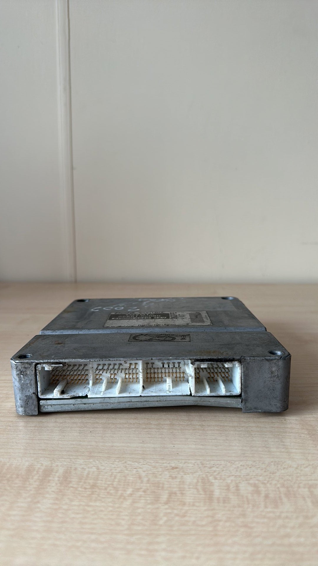 2001-2005 Toyota Will ECU 89661-5C080