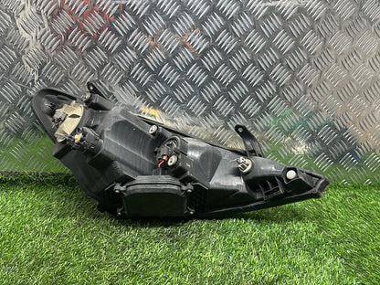 2000-2005 Toyota Estima R30 - Left Headlight PN: KOITO 28-165